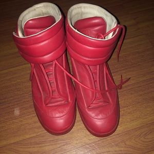 Used Margielas sneakers red men’s size 9